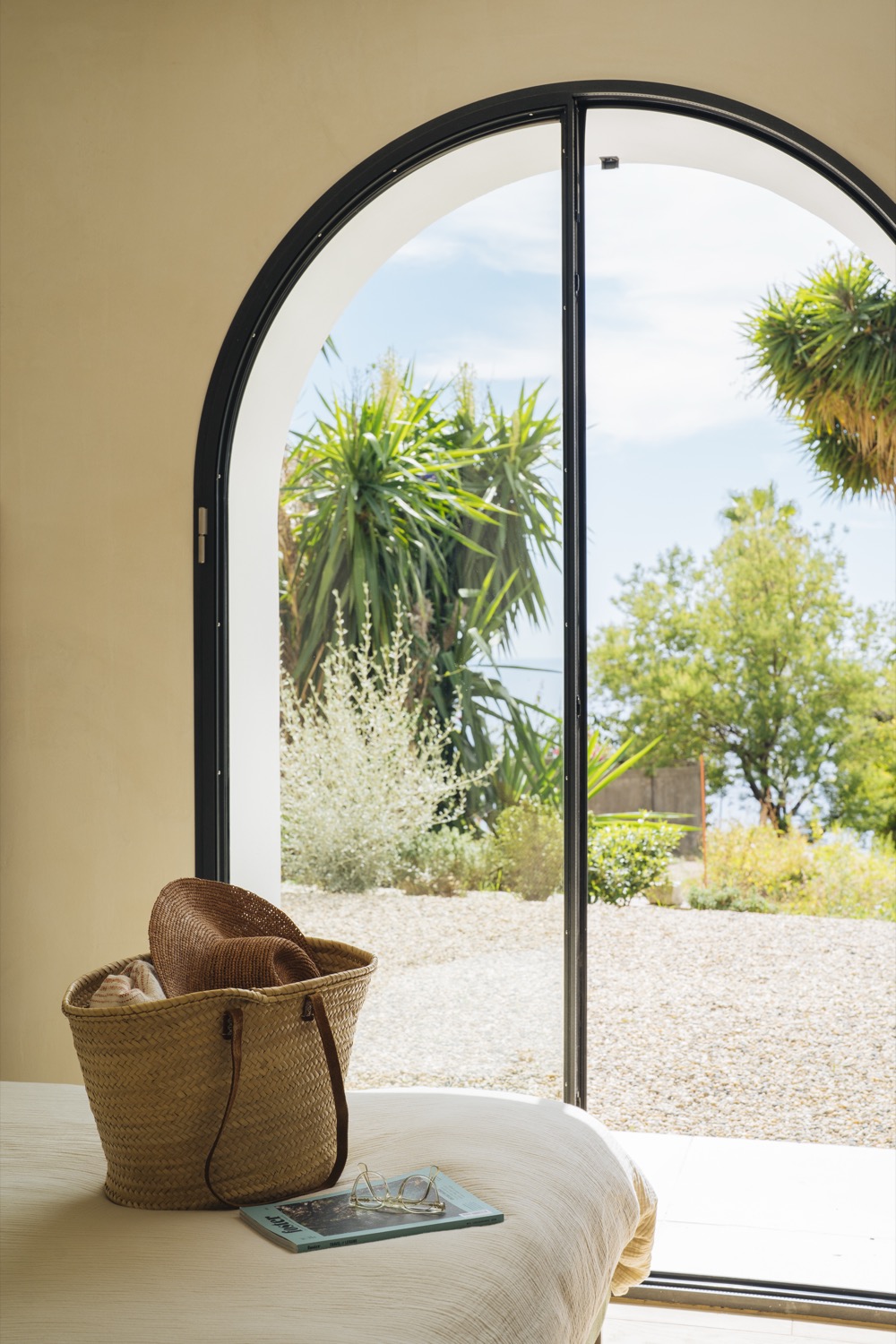 Arched window detail